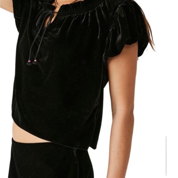 NWT FREE PEOPLE TERESE TOP IN BLACK - Picture 5 of 10